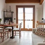 Isotta Apartment